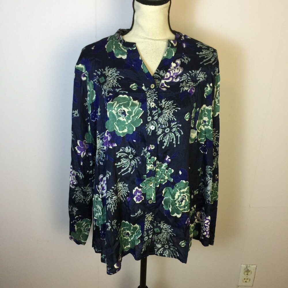 Little Journeys Chicago Shirt Tunic Top Size L Womans Blue Floral Long Sleeve